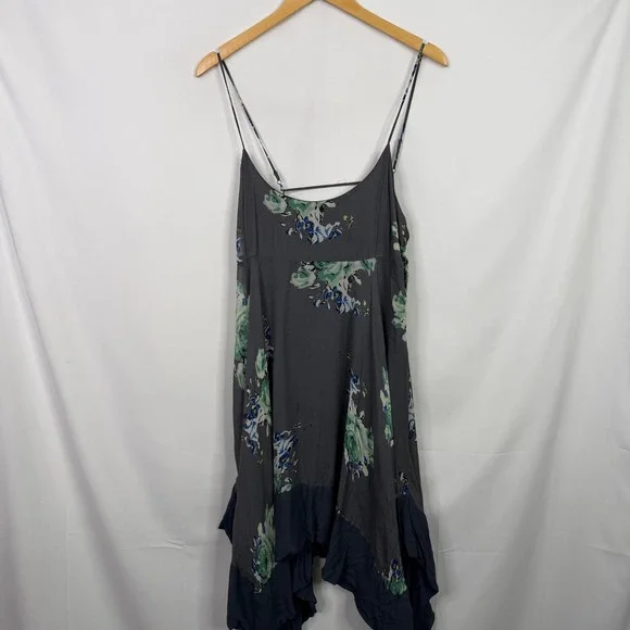 Free People Grey Floral Handkerchief Hem Slip Dress Womens Medium Boho Summer - Picture 8 of 9